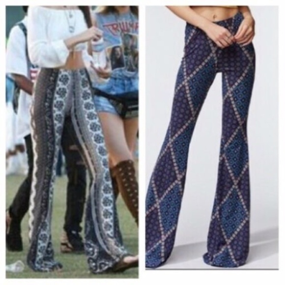 Kendall & Kylie Pants - SOLD!Kendall & Kylie BOHO Mandela Print Flare Legg